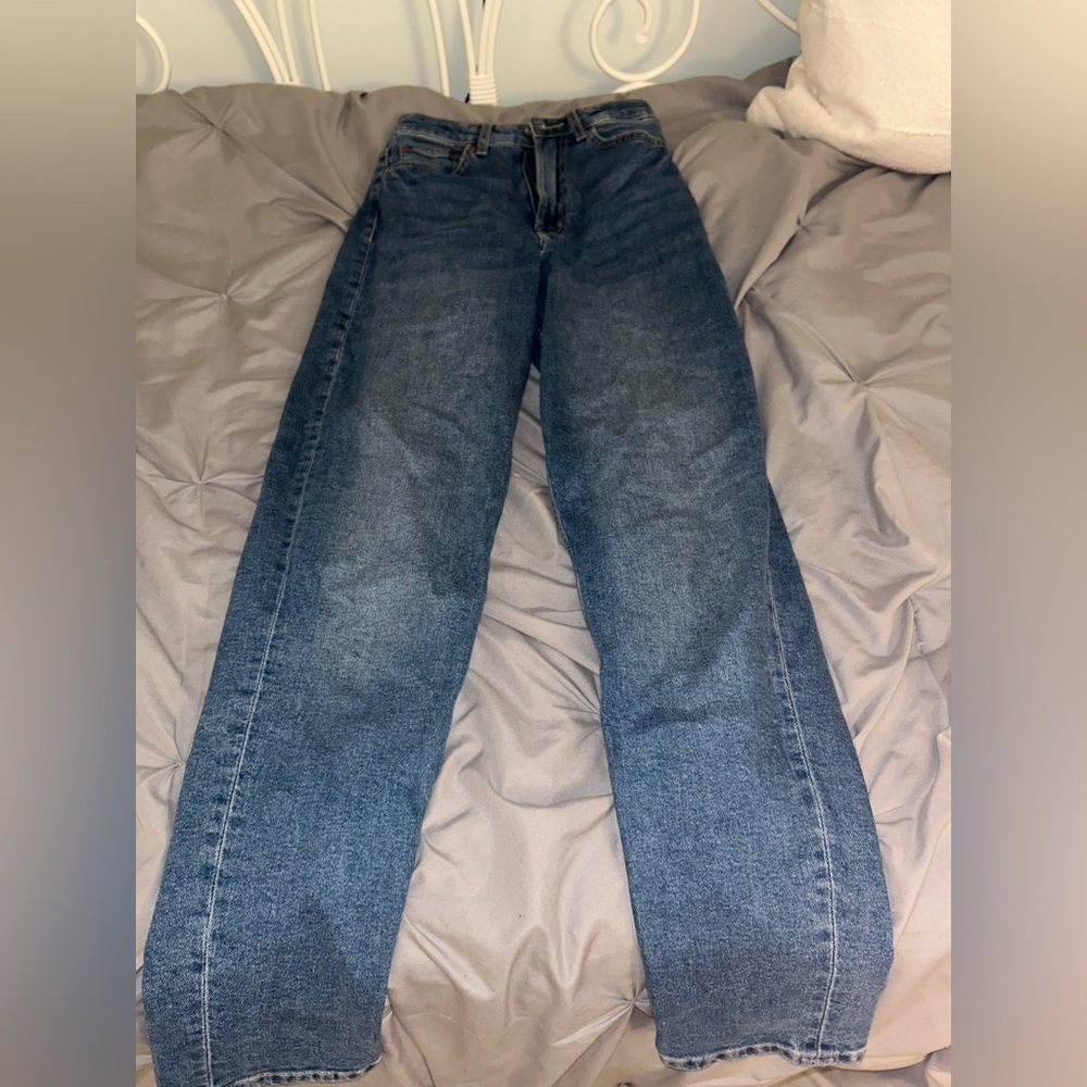 h&m high waisted mom jeans